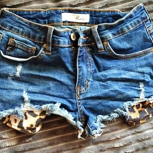 Kancan shorts size medium